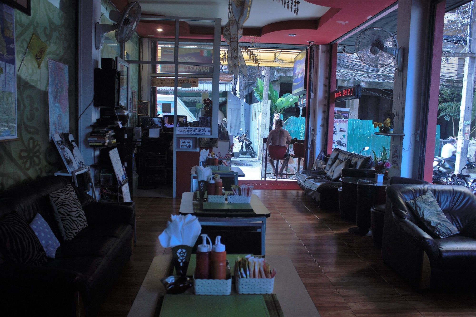 Ramaz Hotel Patong ภายนอก รูปภาพ