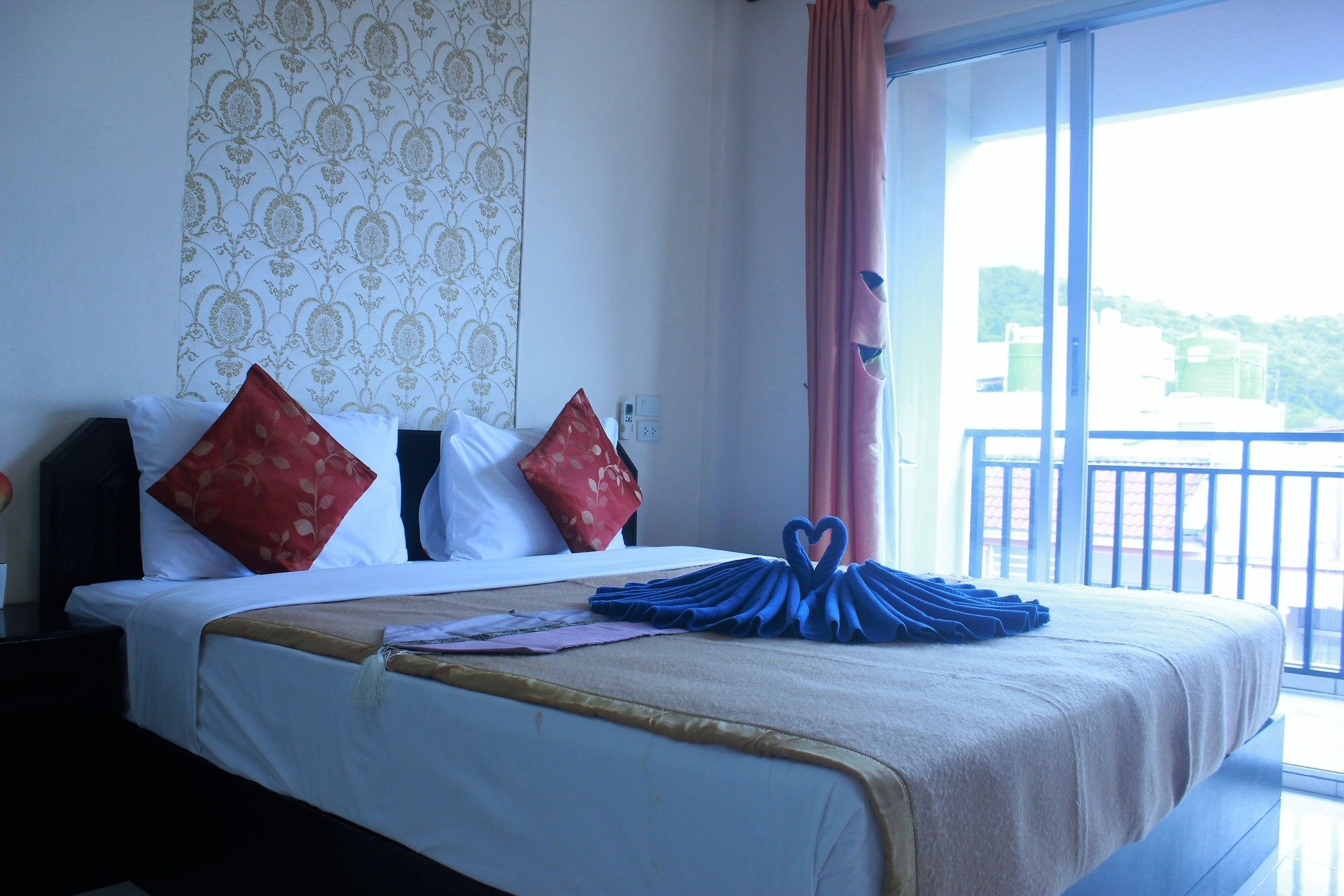 Ramaz Hotel Patong ภายนอก รูปภาพ